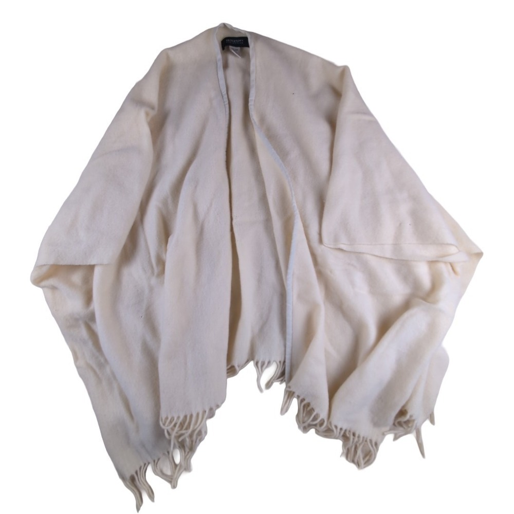 Bridgetown Collection Cream 100% Wool Wrap Cape Shawl Fringe Winter Elegant